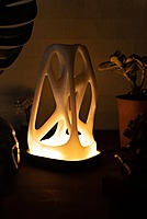 Idhah Snowy Hypercube Table Lamp