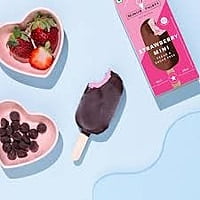 MINUS THIRTY Strawberry Ice Cream Sticks