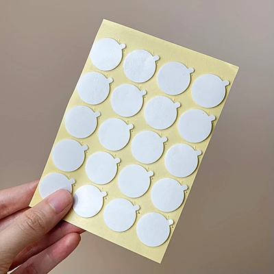 Candle Accessory - Wick Stickers (20pc in 1 sheet) Candle Accessory - Wick Stickers (20pc in 1 sheet)