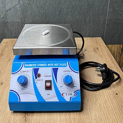 Magnetic Stirrer with Hot plate Magnetic Stirrer with Hot plate