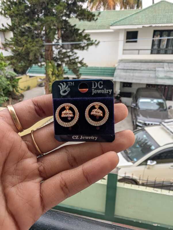 AD DUCK EARING JAD411