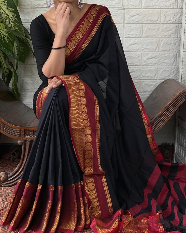 Black colour Zari Border Narayanpet Cotton Sarees