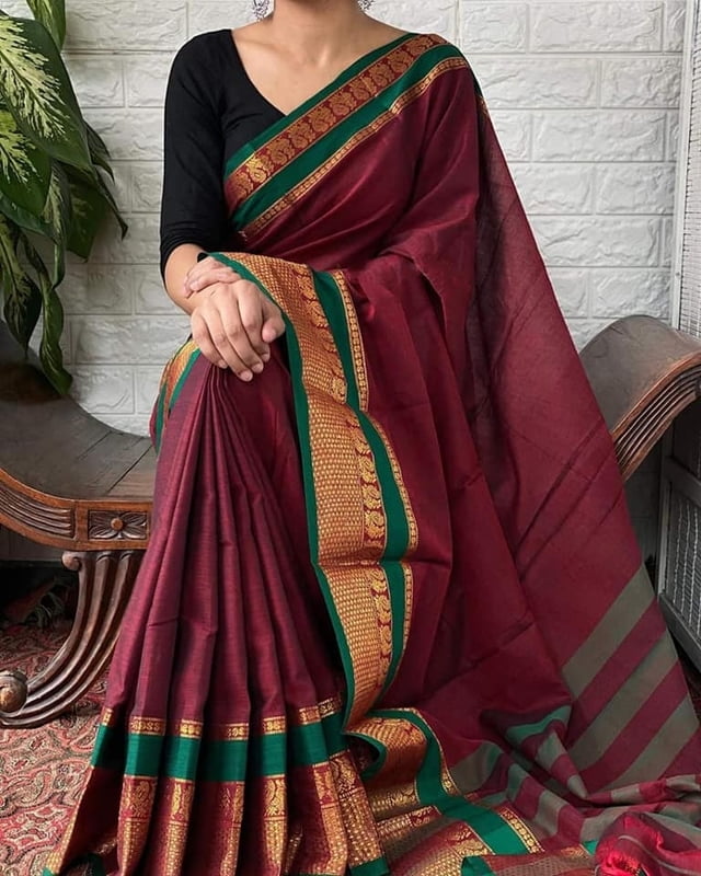 Stunning Handcrafted Narayanpet Cotton Saree with Zari Border