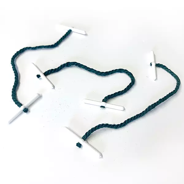 Pack of 500 Janrax Plastic End 101mm Treasury Tags
