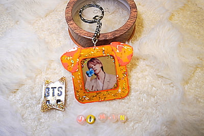 JIMIN BTS FLOPPY EARS DOG PHOTO FRAME KEYCHAIN