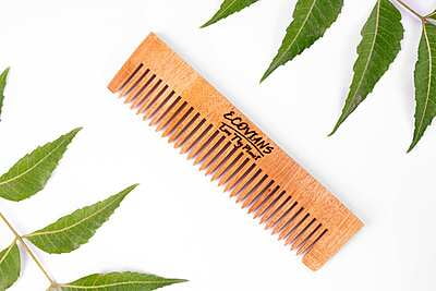 Neem Pocket Comb | Eco-Friendly, Anti-Static, Natural Hair Care || Pocket-Sized Comb, Natural Neem Wood