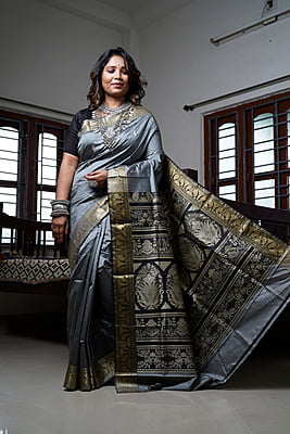 Kadombori  grey color pure katan silk Baluchari saree