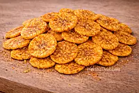 Close up of crispy pepper banana chips texture