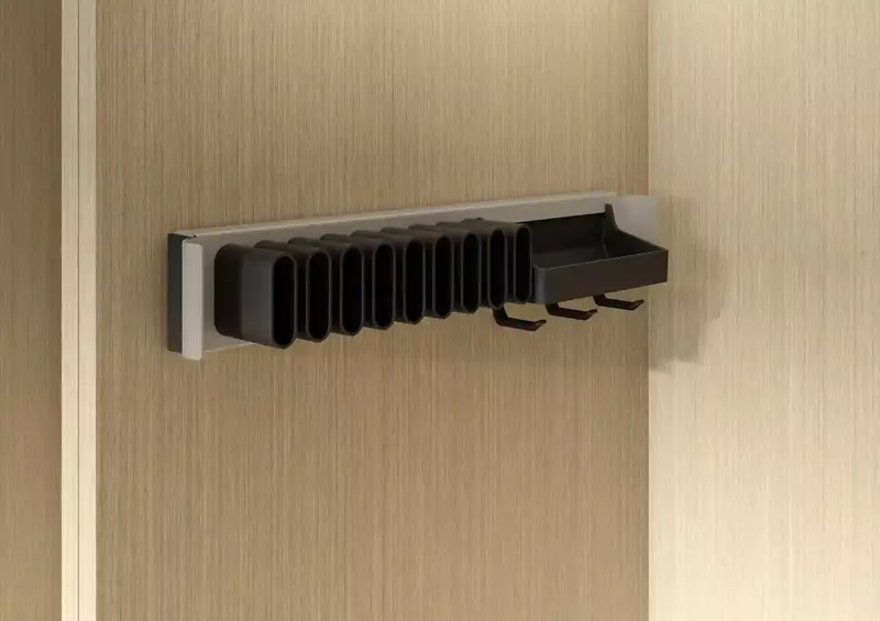 Kessebohmer Conero Belt and Tie Pullout with Bowl