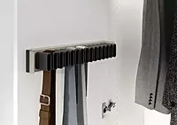 Kessebohmer Conero Belt and Tie Wearer