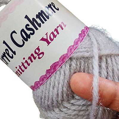 Squirrel Cashmere Yarn 102 Lite Grey