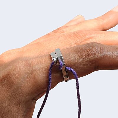 Yarn Guide Finger Ring