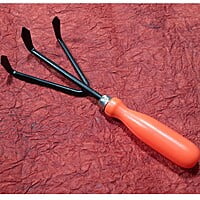 Hand Cultivator 3 Fingure