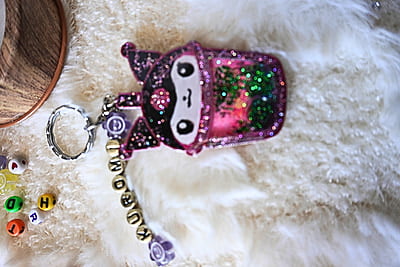 KUROMI HAND PAINTED KAWAII SHAKER KEYCHAIN KUROMI HAND PAINTED KAWAII SHAKER KEYCHAIN