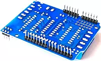 Back view of L293D motor driver shield