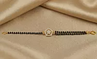 18 kt Gold Stellar Pentagon Mangalsutra Bracelet