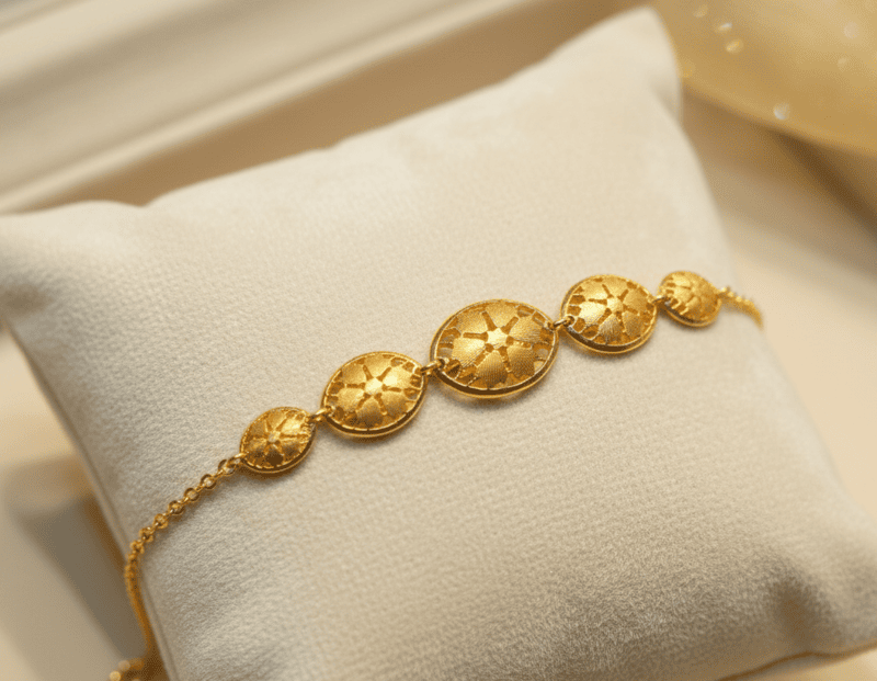 18 kt Gold Geometric Filigree Bracelet