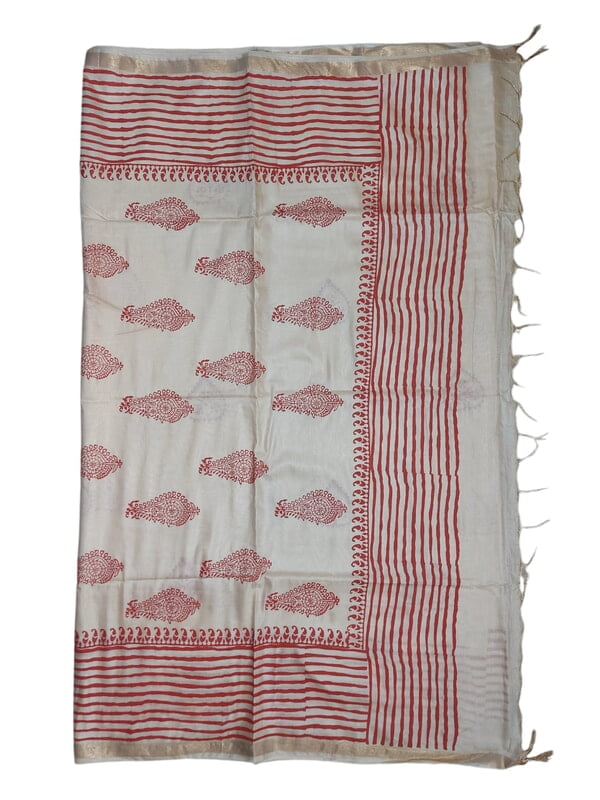 Lal Paar Traditional Bengali Silk Saree with Running Blouse