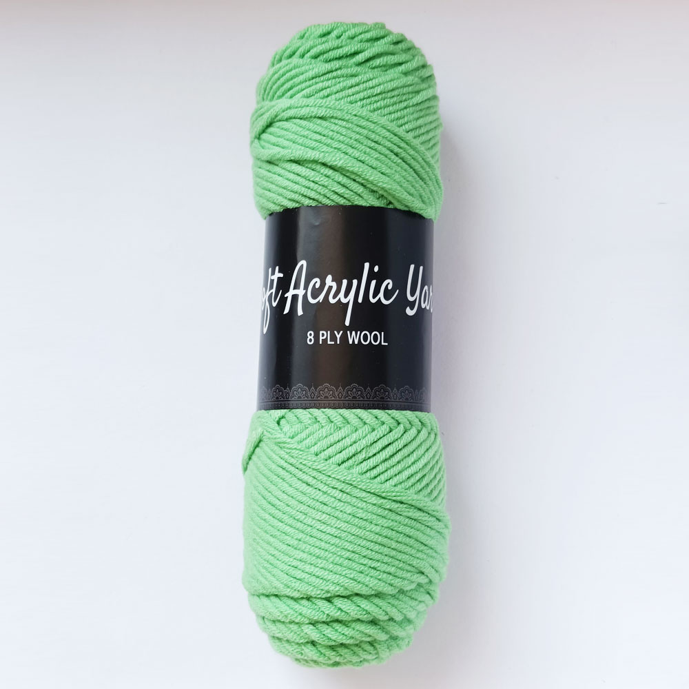 Soft Acrylic Yarn 8 ply Leaf Green Soft Acrylic Yarn 8 ply Leaf Green