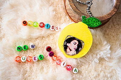 DUALIPA/MUSIC LOVER/PHOTO KEYCHAIN DUALIPA/MUSIC LOVER/PHOTO KEYCHAIN