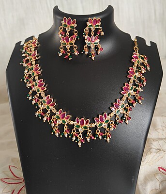 Lotus small haram choker Lotus small haram choker