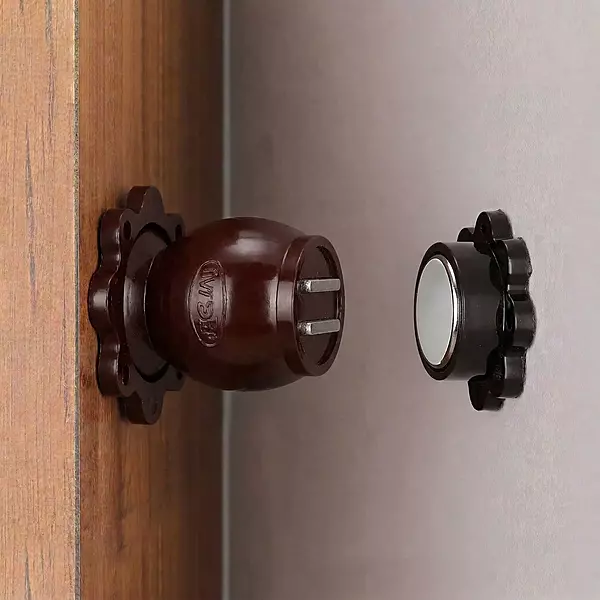 Jaguar Magnet No.5 Brown/ivory/wood