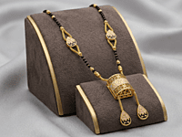 18 kt Gold Enchanted Blush Enamel Mangalsutra