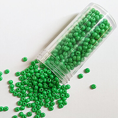 Presto Premium Glass beads 8/0