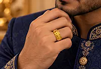 18 kt Gold Soverign Ring