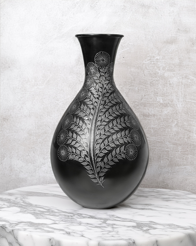 Midnight Fern Vase