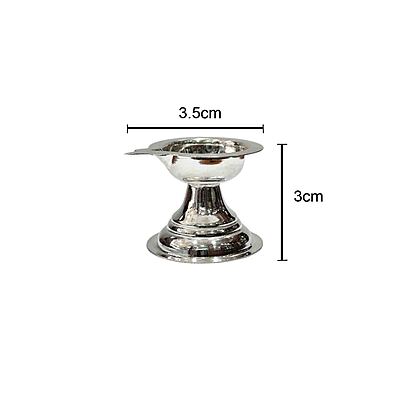 92.5 Sterling Silver Miniature Lamp (Vilakku) – Traditional Pure Silver Diya 92.5 Sterling Silver Miniature Lamp (Vilakku) – Traditional Pure Silver Diya