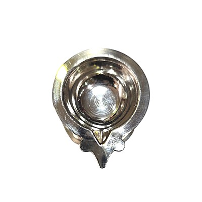 92.5 Sterling Silver Miniature Lamp (Vilakku) – Traditional Pure Silver Diya 92.5 Sterling Silver Miniature Lamp (Vilakku) – Traditional Pure Silver Diya