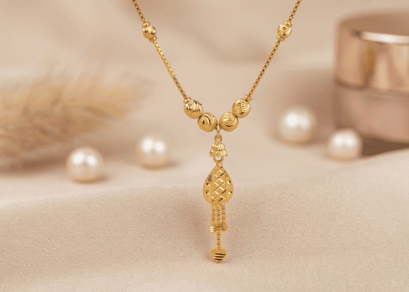 18 kt Gold Gilded Teardrop Necklace