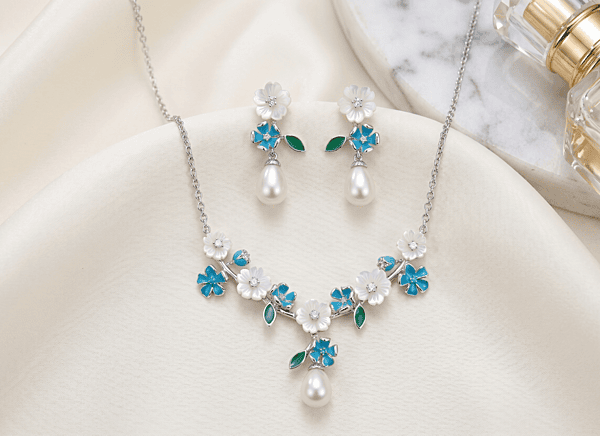 925 Silver Pearl & Floral Bloom Necklace Set