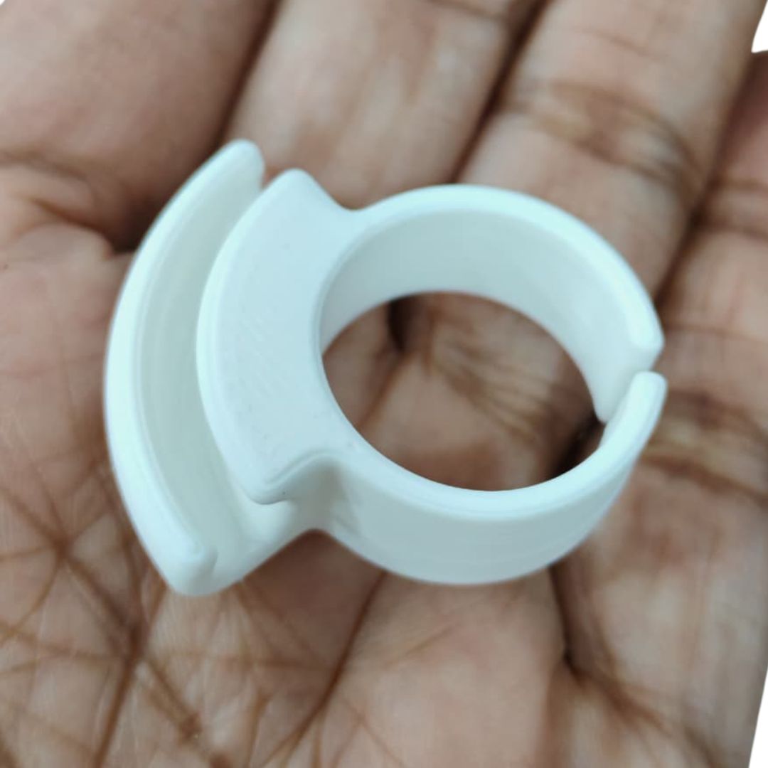 Yarn Guide Finger Ring- Plastic Yarn Guide Finger Ring- Plastic