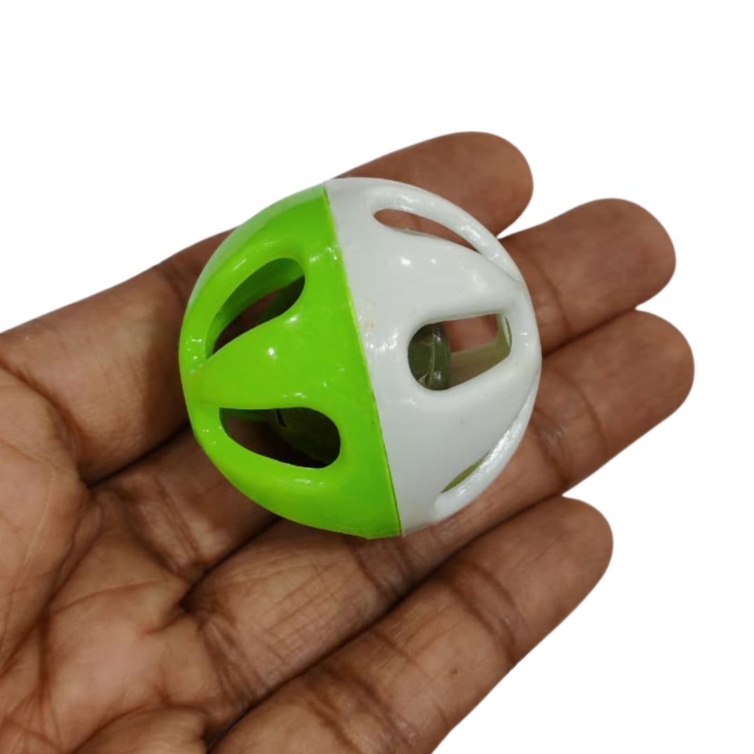 Big Rattle Ball Green/White 35mm Big Rattle Ball Green/White 35mm