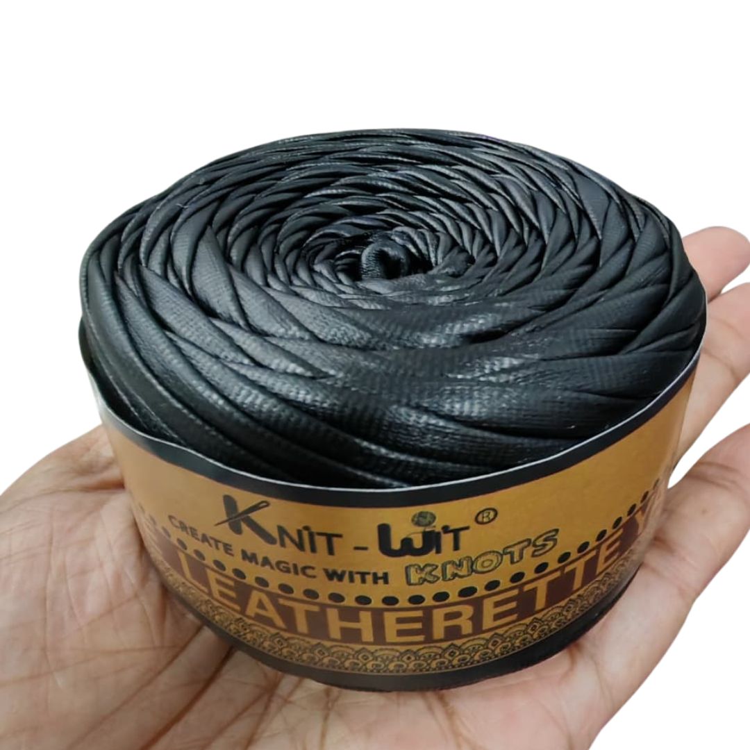 Haute Leatherette Yarn Black 09 Haute Leatherette Yarn Black 09