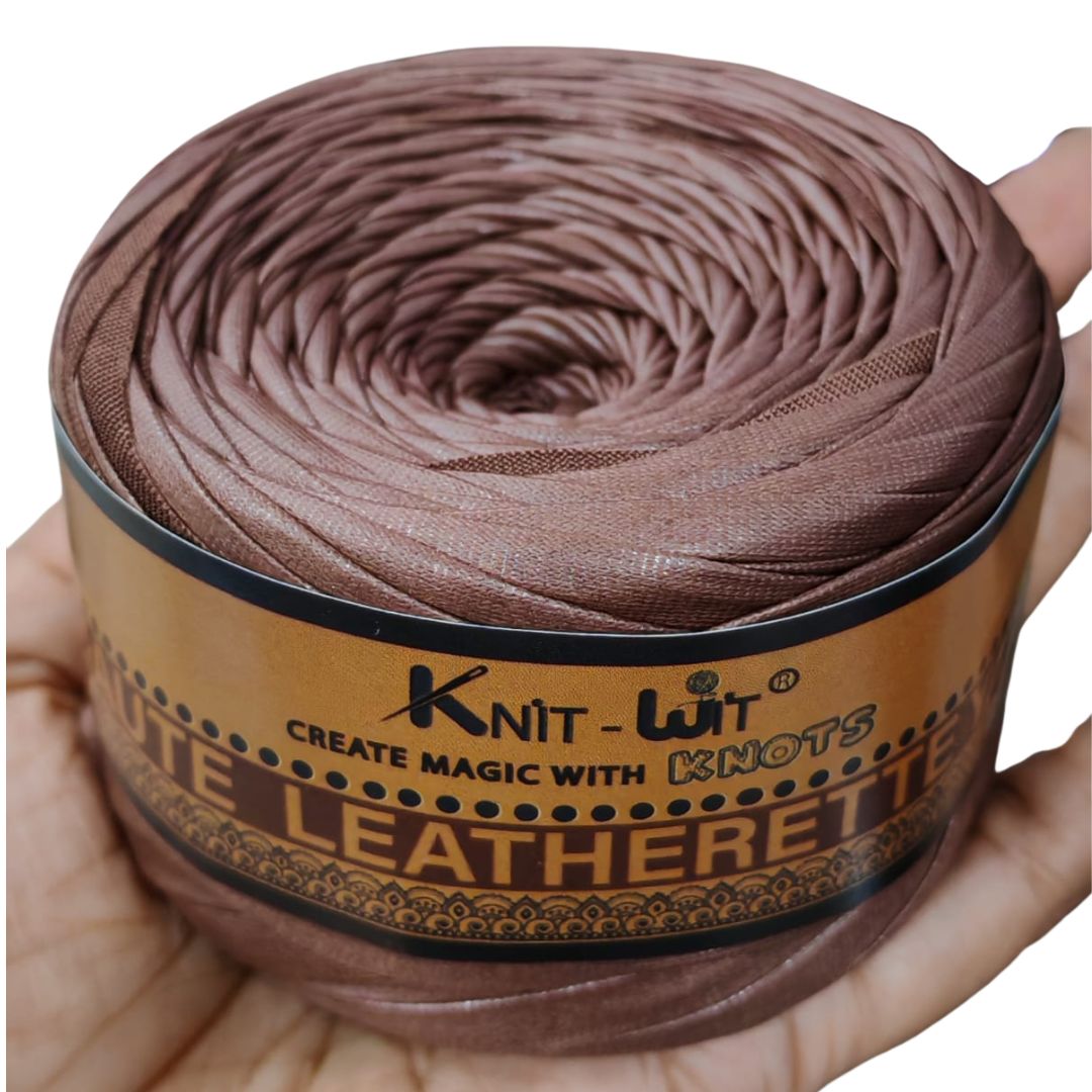 Haute Leatherette Yarn Ferra Brown 17