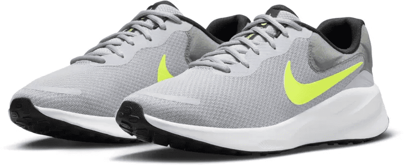 Nike REVOLUTION 7 Running Shoe For Men