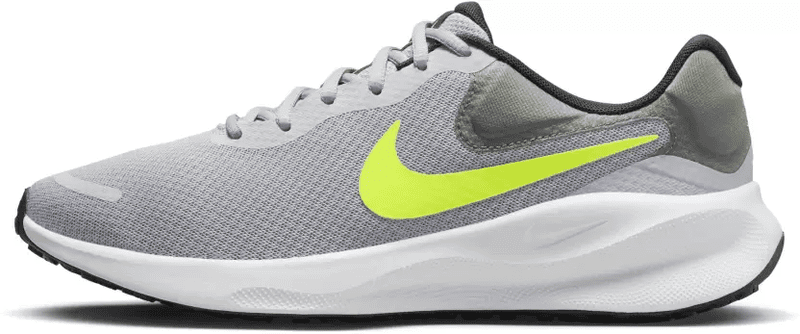 Nike REVOLUTION 7 Running Shoe For Men