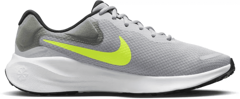 Nike REVOLUTION 7 Running Shoe For Men