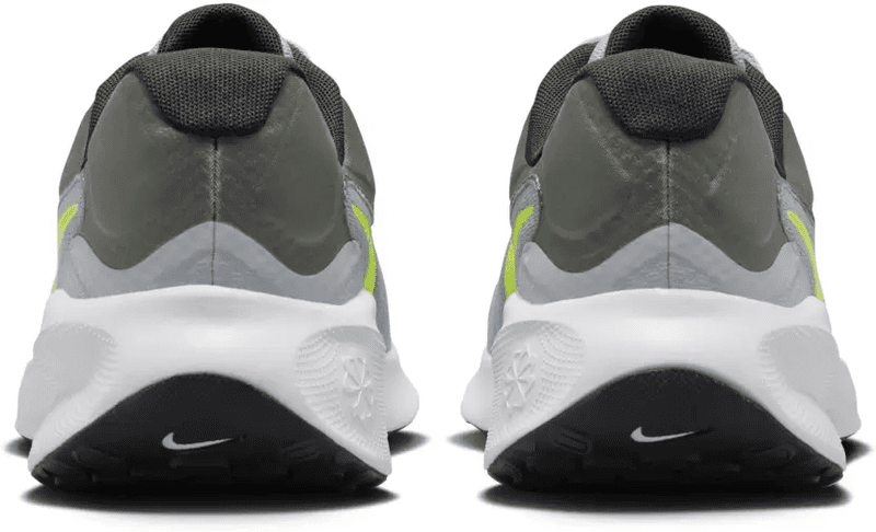 Nike REVOLUTION 7 Running Shoe For Men