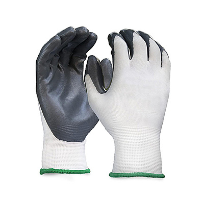 Nitrile coated gloves