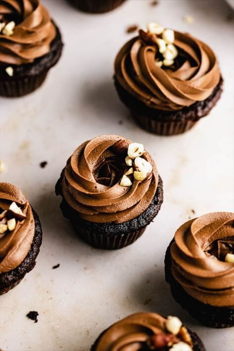 Nuttella Mini Cup cakes