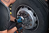 BOSCH GDS18V-1050H IMPACT WRENCH(PART NO-06019J85F0)