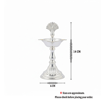 Traditional  Peacock Kuthu Vilakku Diya Traditional  Peacock Kuthu Vilakku Diya