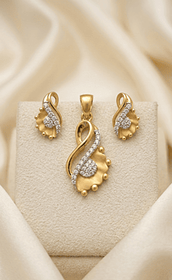 18 kt Gold Sparkling Aurora Pendant Set