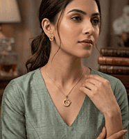 18 kt Gold Enchanted Garden Crescent Pendant Set