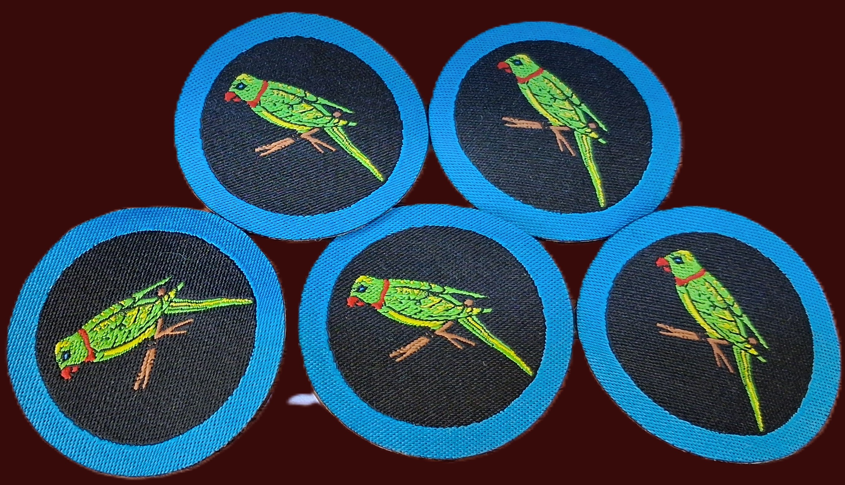 BulBul Six's Emblem Parrot