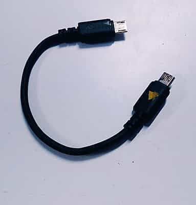 PHONE TO PHONE CHARGE CABLE